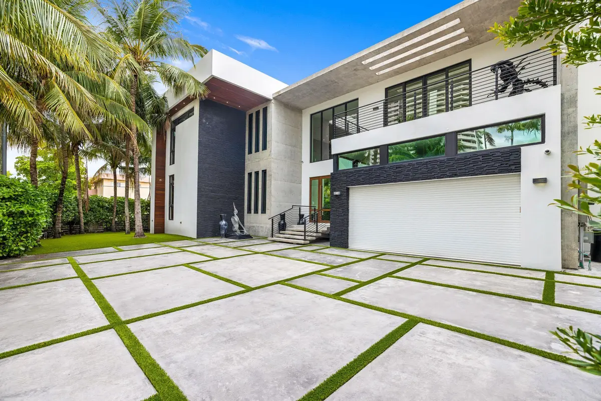 3462 NE 171st Street, North Miami Beach, FL – photo 6