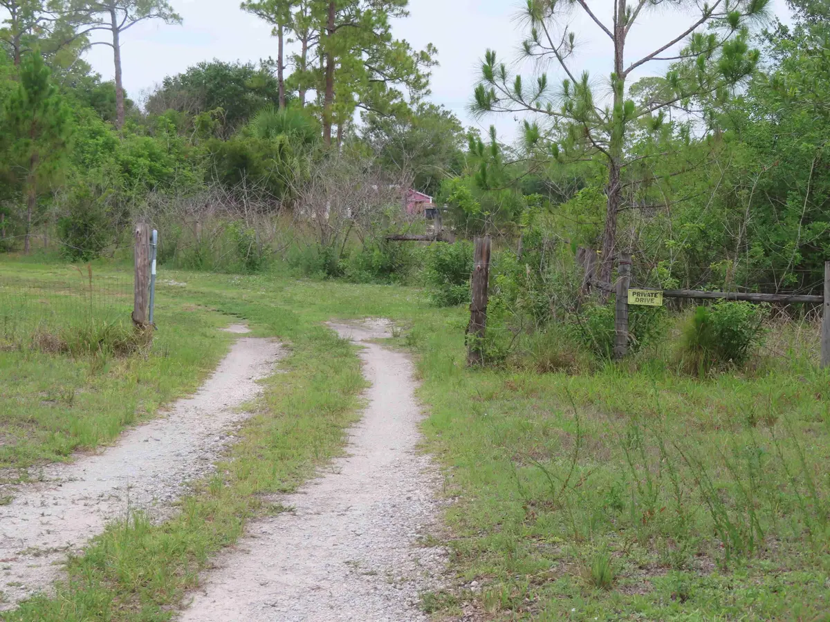 hnsgladesstreetfront at 18496 Glades Cut Off Road, Port St. Lucie