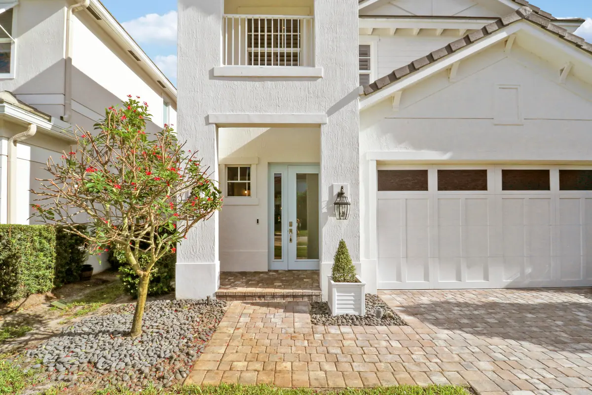 House4-37 at 125 Bonnette Hunt Club Lane, Palm Beach Gardens