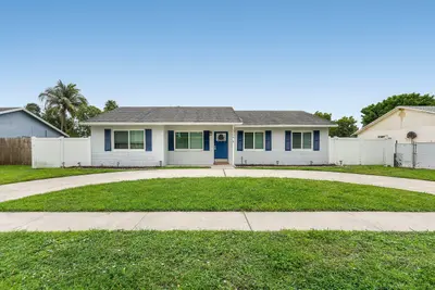 1108 Sonata Way, Royal Palm Beach – sold