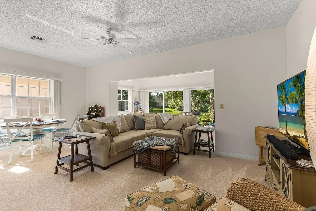 5 - Copy at 431 Tamarind Place, Vero Beach