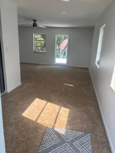Meridian Entry 1 at 10162 N Meridian Way Way 6, Palm Beach Gardens