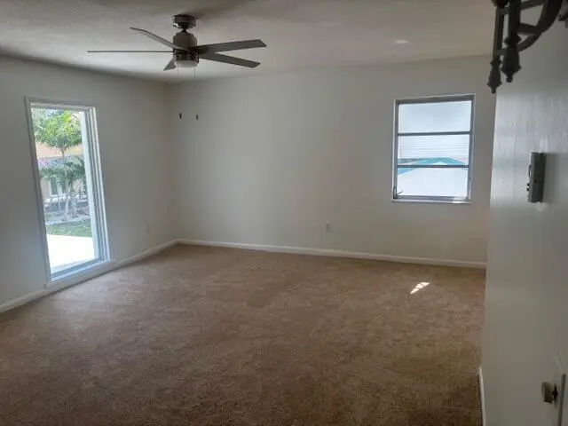 Meridian LR at 10162 N Meridian Way Way 6, Palm Beach Gardens