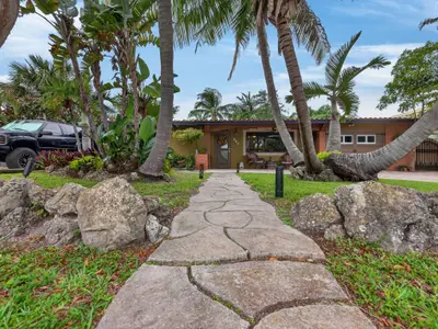 949 NE 25th Avenue, Pompano Beach – Single Family Residence for sale