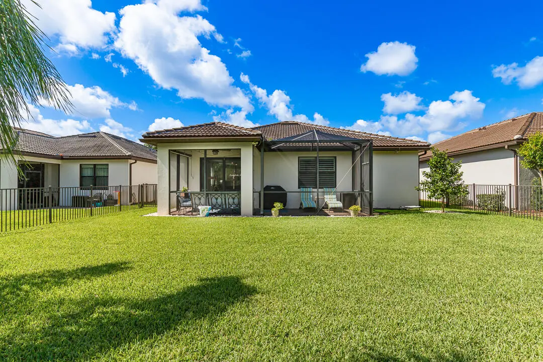 827 SE Villandry Way 2026-27 at 827 SE Villandry Way, Port St. Lucie