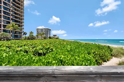 530 Ocean Drive 202, Juno Beach – Condominium for rent