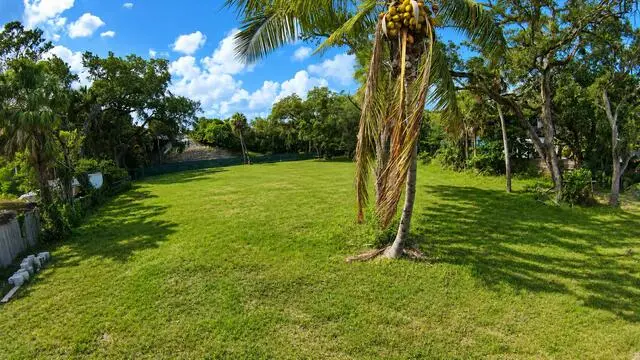 land at 2060 SW 16th Court, Fort Lauderdale