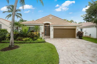 660 NW 45th Avenue, Deerfield Beach – Single Family Residence for sale