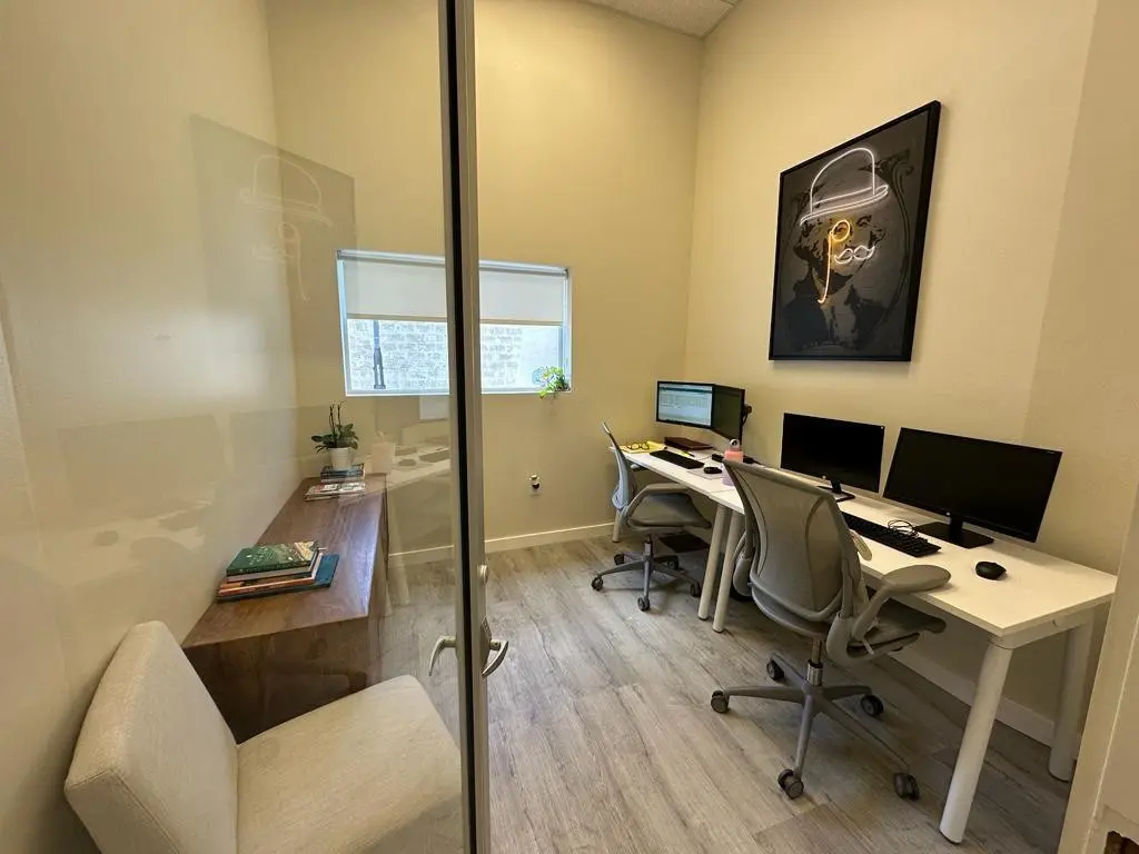 Photo 5 at 425 NW 10th Terrace, Hallandale Beach