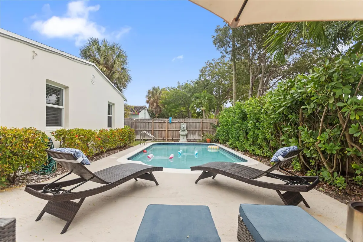 Photo 5 at 1736 NE 18th Street, Fort Lauderdale