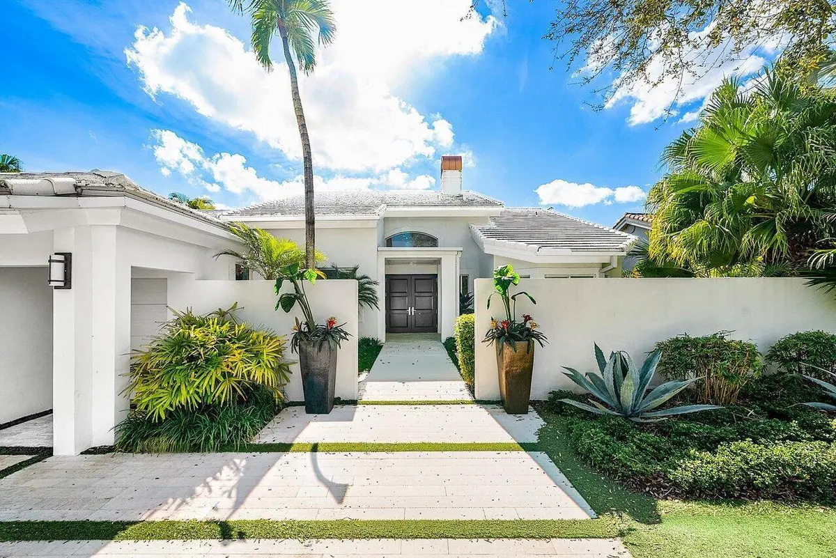 215 Island Drive at 215 Island Drive, Jupiter