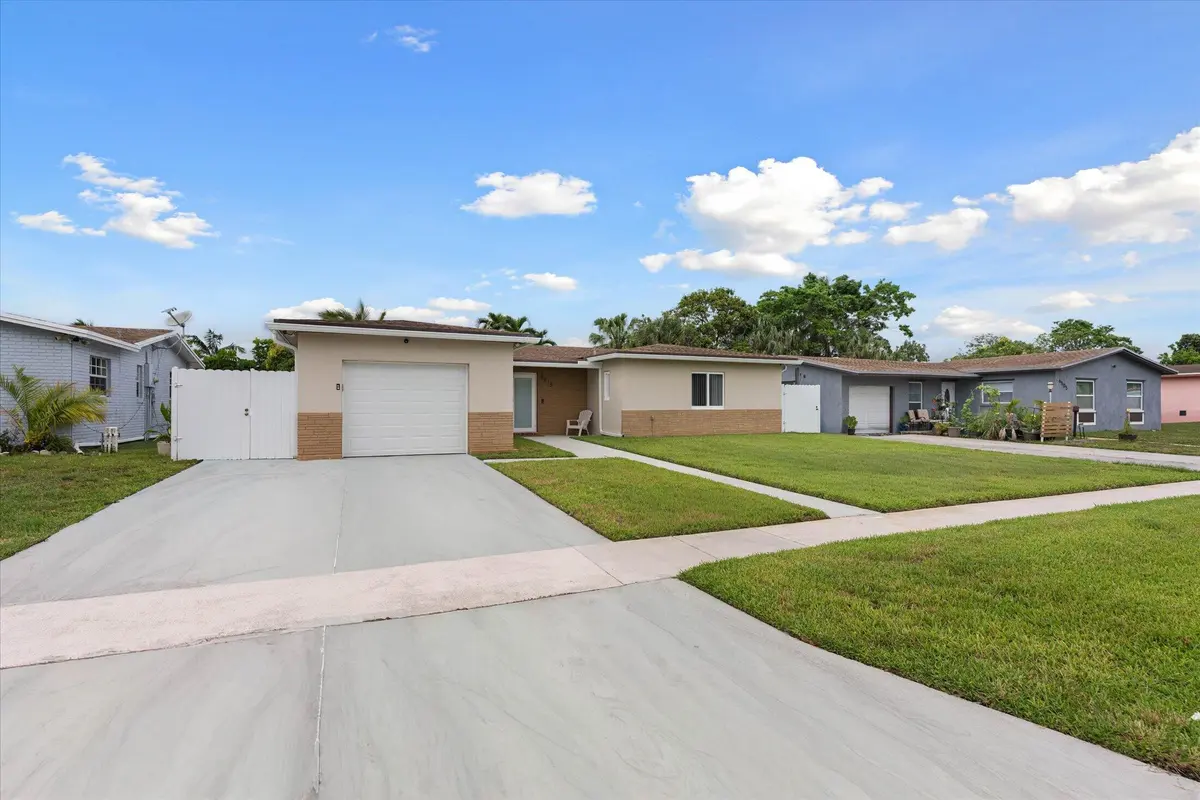 02-6515 SW 8th Pl, North Lauderdale-8 at 6515 SW 8th Place, North Lauderdale