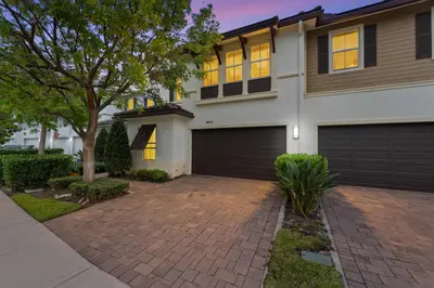 4916 Pointe Midtown Way, Palm Beach Gardens – Townhouse for sale