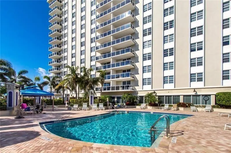 birch3 at 336 N Birch Road 8d, Fort Lauderdale