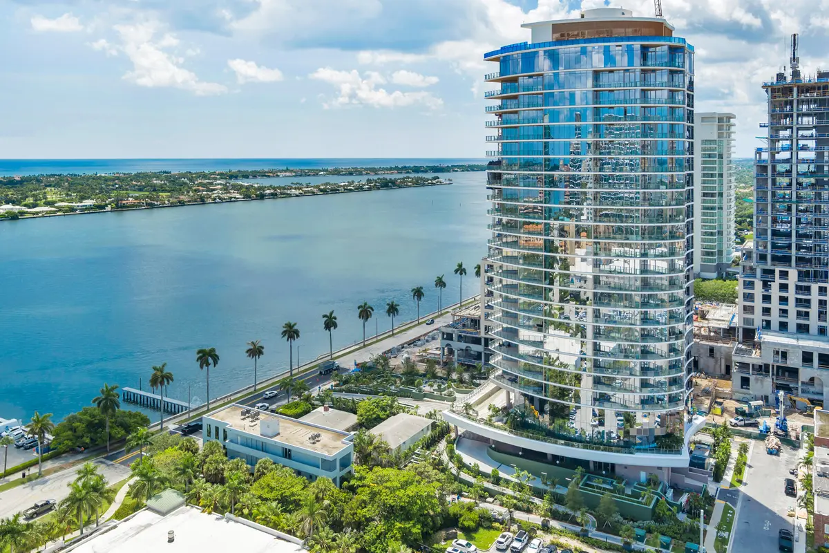 low-1 at 1333 S Flagler Drive 2301, West Palm Beach