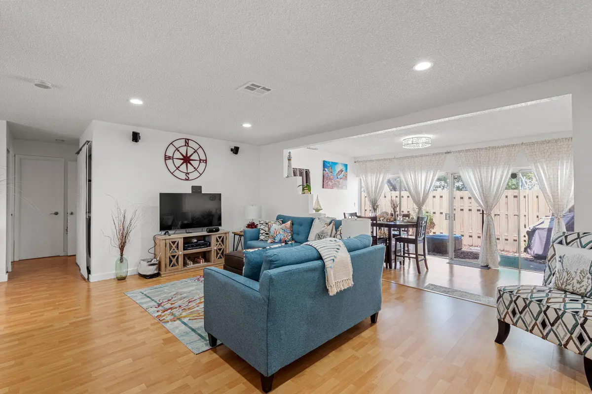 10-web-or-mls-10 at 2361 SW 70th Avenue 47, Davie