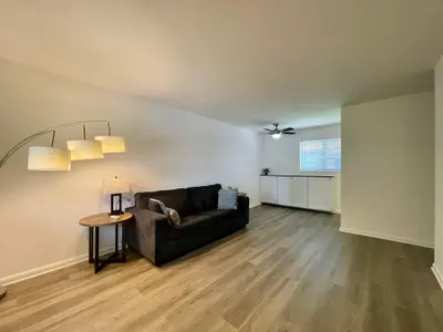 1704 NE 9th Street, Fort Lauderdale – Apartment for rent