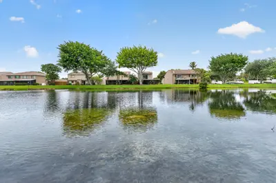 5182 S University Drive, Davie – Townhouse for sale