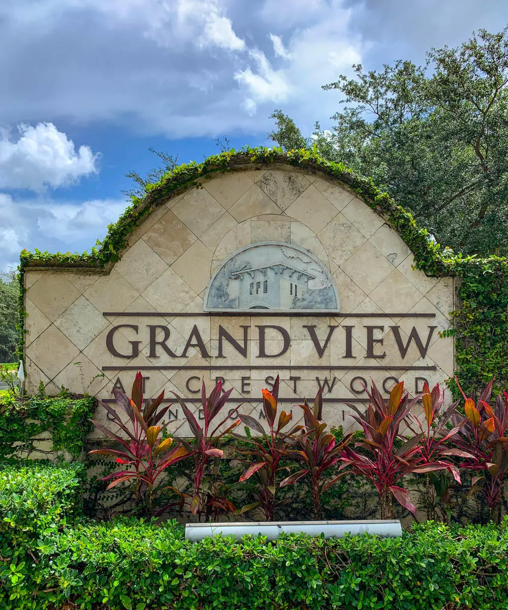 FRONT SIGN at 500 N Crestwood Ct Court 502, Royal Palm Beach