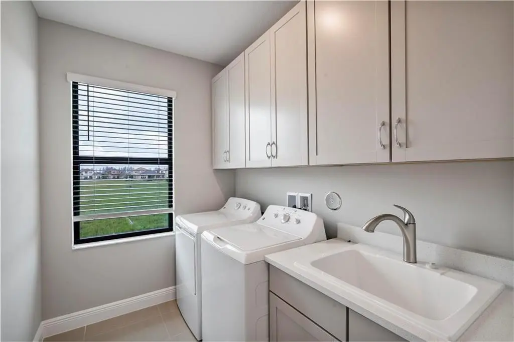 12135 Baypoint E.jpg 15 at 12135 E Baypoint Circle, Parkland