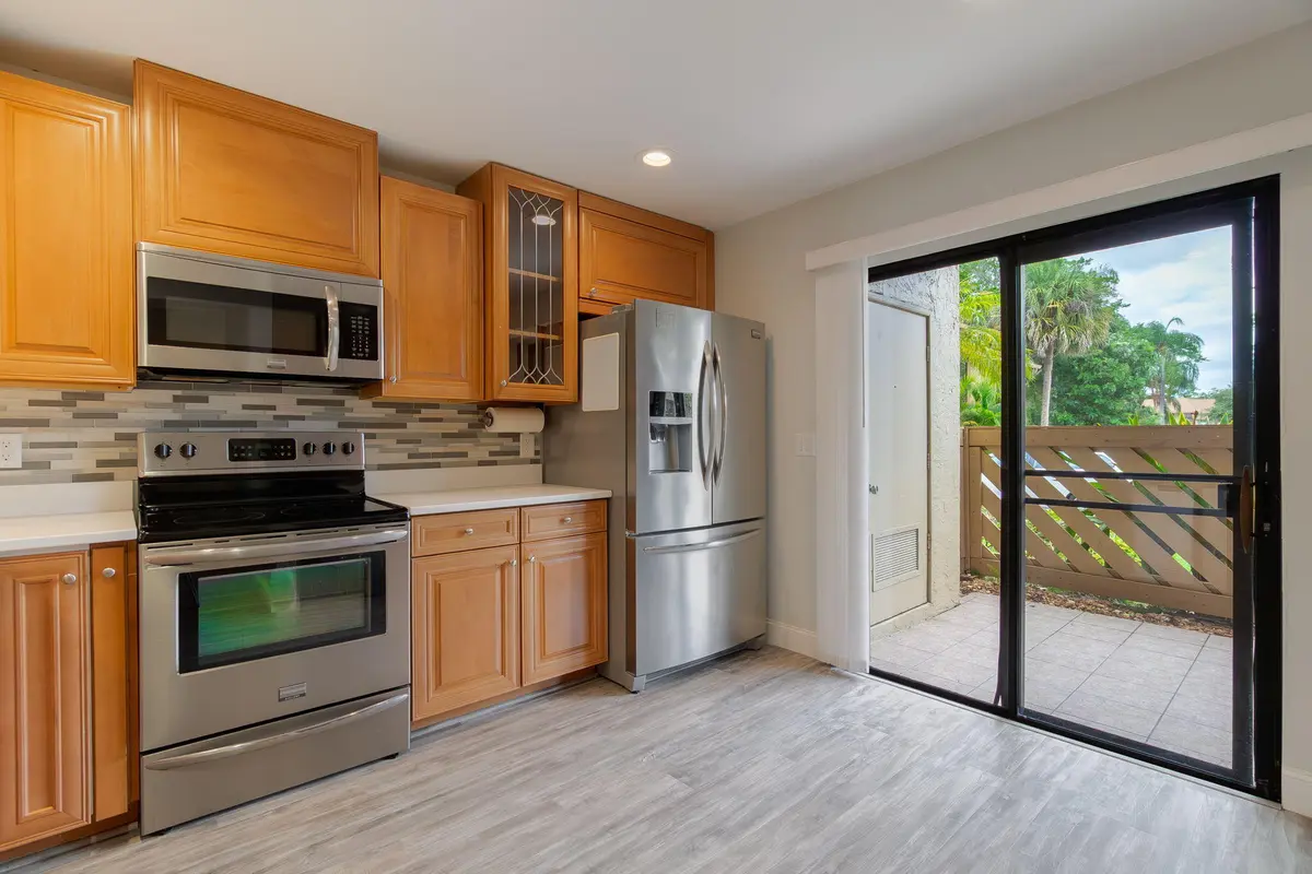 9-web-or-mls-DSC04870 at 12989 Odessa Trail 6, Wellington