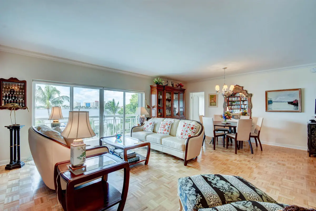 views at 250 Bradley Place 408, Palm Beach