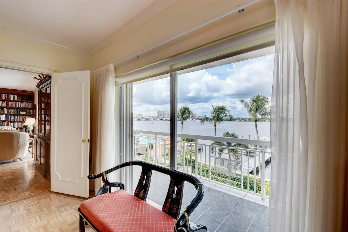 view from primary at 250 Bradley Place 408, Palm Beach