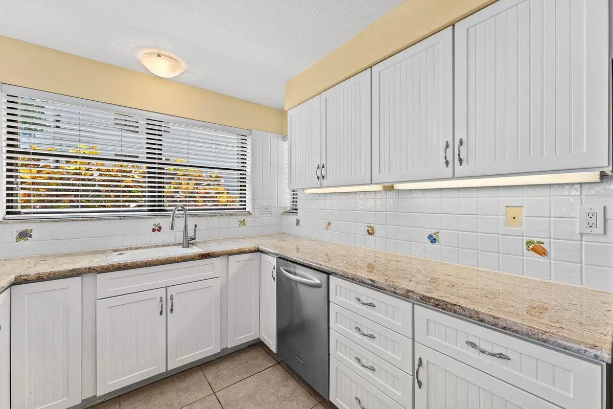 Kitchen at 372 Golfview Road 101, North Palm Beach