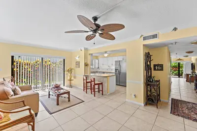 372 Golfview Road 101, North Palm Beach – sold