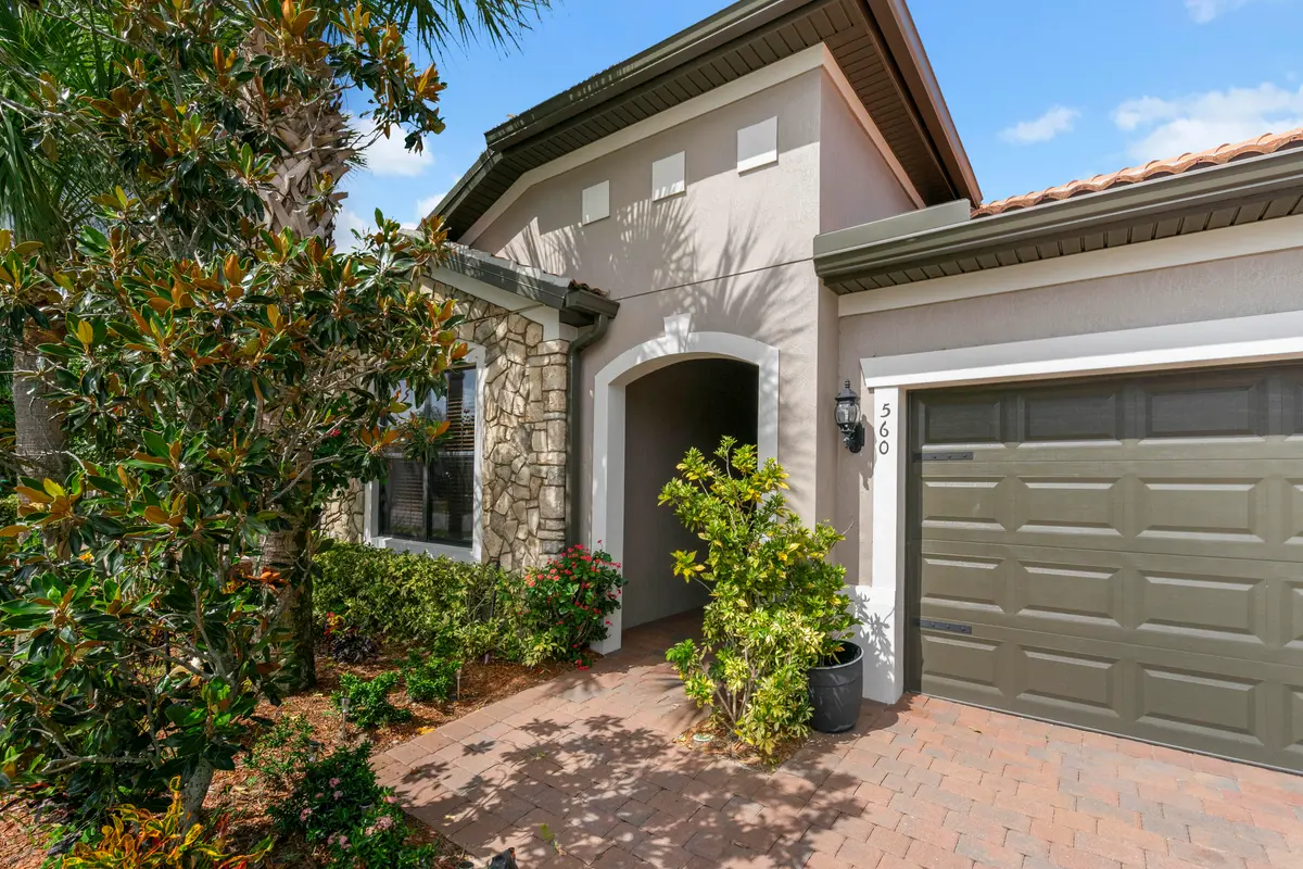 Front Entrance at 560 SE Monet Drive, Port St. Lucie