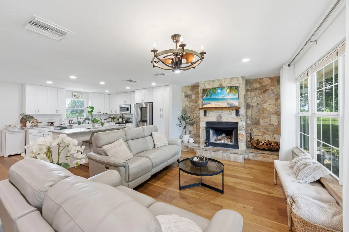3__jjl9021 at 25710 Orange Avenue, Fort Pierce