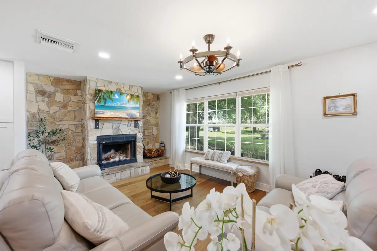 5__jjl9031 at 25710 Orange Avenue, Fort Pierce