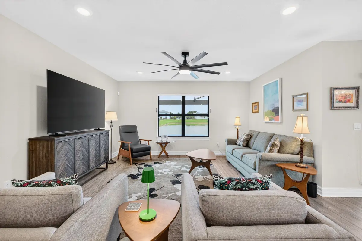 8-web-or-mls-699A3682 at 3165 Tamarind Drive, Lauderdale Lakes