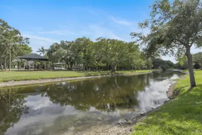 4306 Acacia Circle, Coconut Creek – sold
