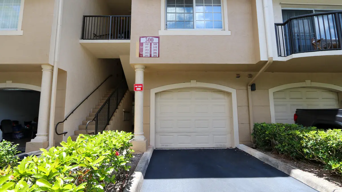 GARAGE at 500 N Crestwood Ct Court 502, Royal Palm Beach