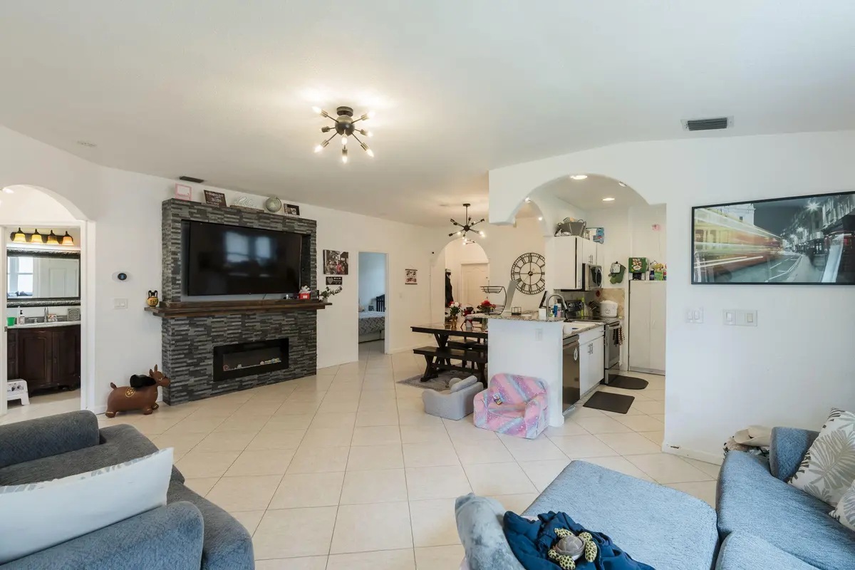 12-web-or-mls-iPixx_01_8 at 72 Paxford Lane, Boynton Beach