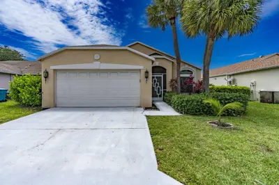 72 Paxford Lane, Boynton Beach – sold