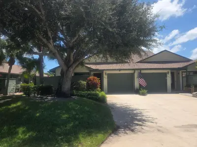 6856 SE Bunker Hill Drive, Hobe Sound – sold