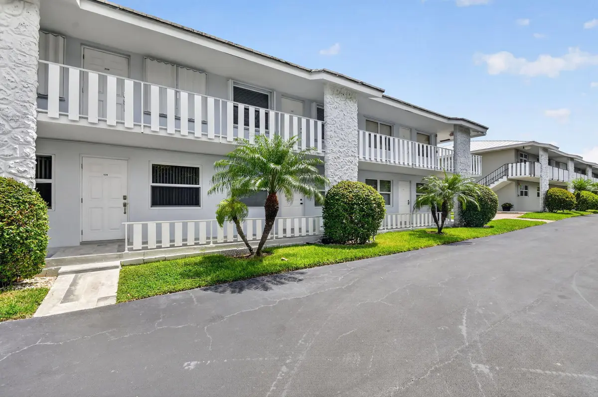 2-web-or-mls-DSC_6808 at 5520 N Ocean Boulevard 110, Ocean Ridge