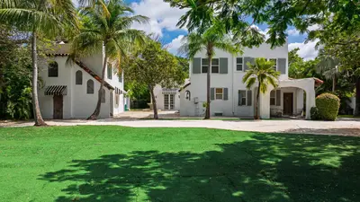 717 Forest Hill Boulevard, West Palm Beach – Single Family Residence for sale
