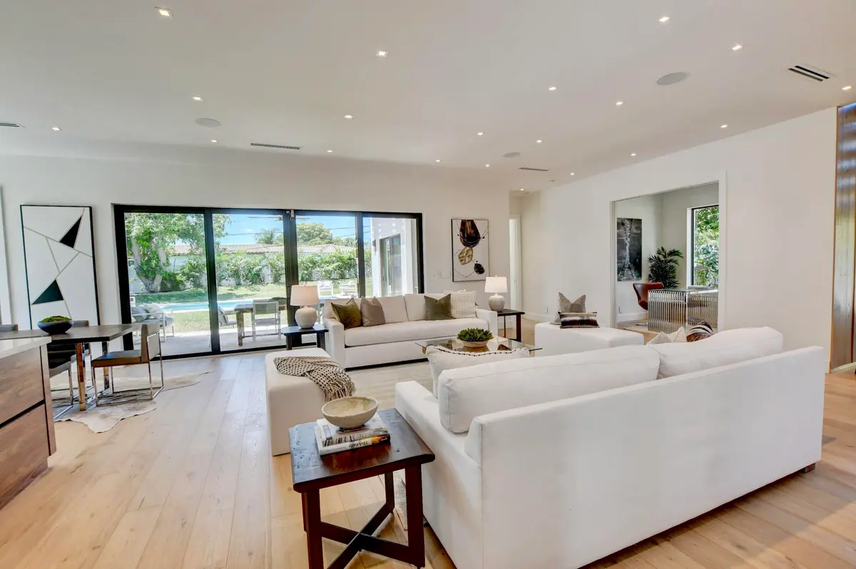 26_ebf_6080and4more at 855 NW 4th Avenue, Boca Raton