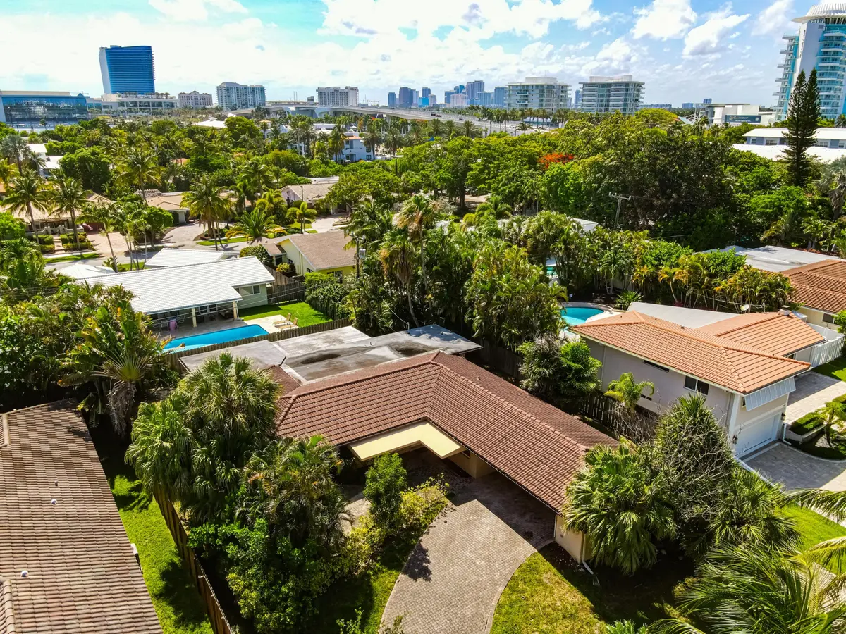 1817 overhead aerial at 1817 SE 25 Avenue, Fort Lauderdale