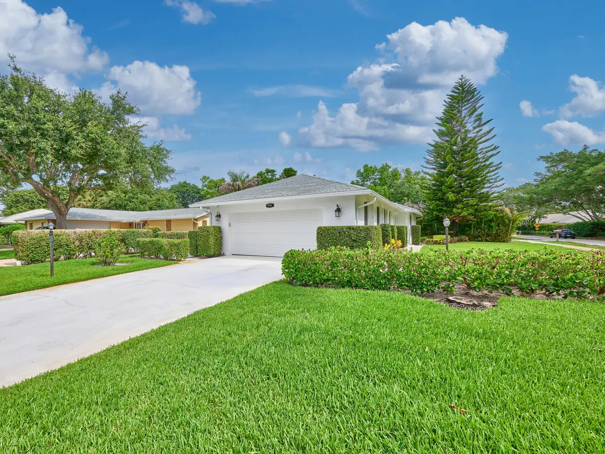 Side Corner at 9901 SE Little Club Way, Tequesta