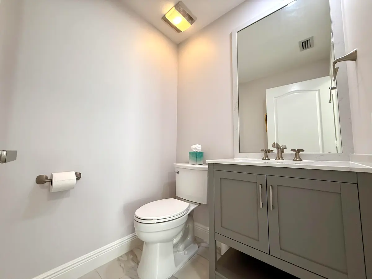 Powder room at 117 Waterford Drive, Jupiter