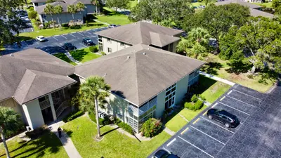 32 Lake Vista Trail 105, Port St. Lucie – Condominium for sale