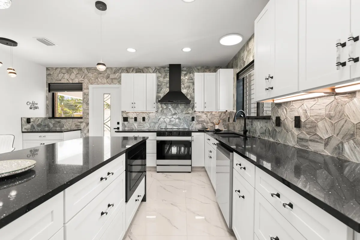 --5 at 1428 N M Street, Lake Worth Beach