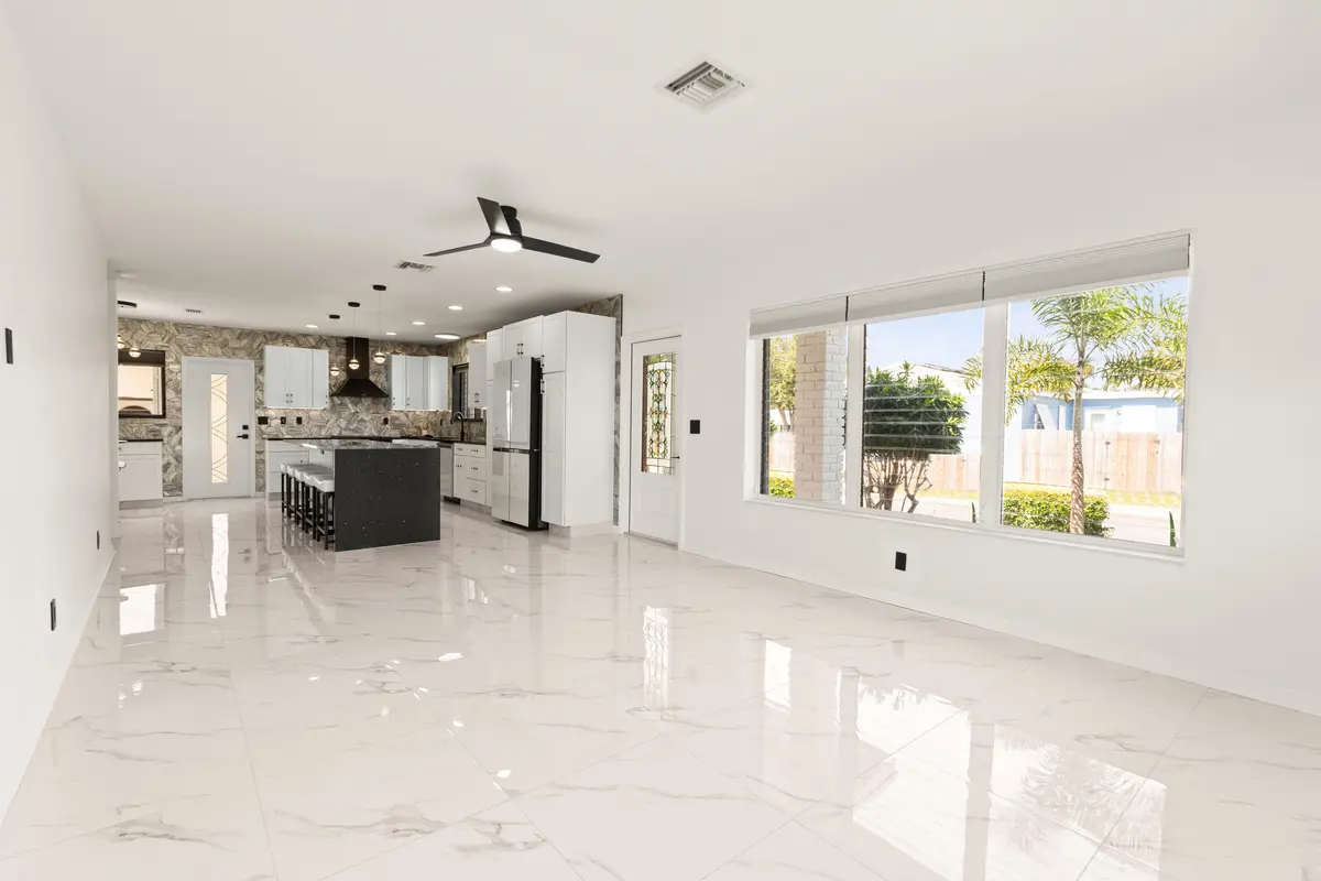 --16 at 1428 N M Street, Lake Worth Beach
