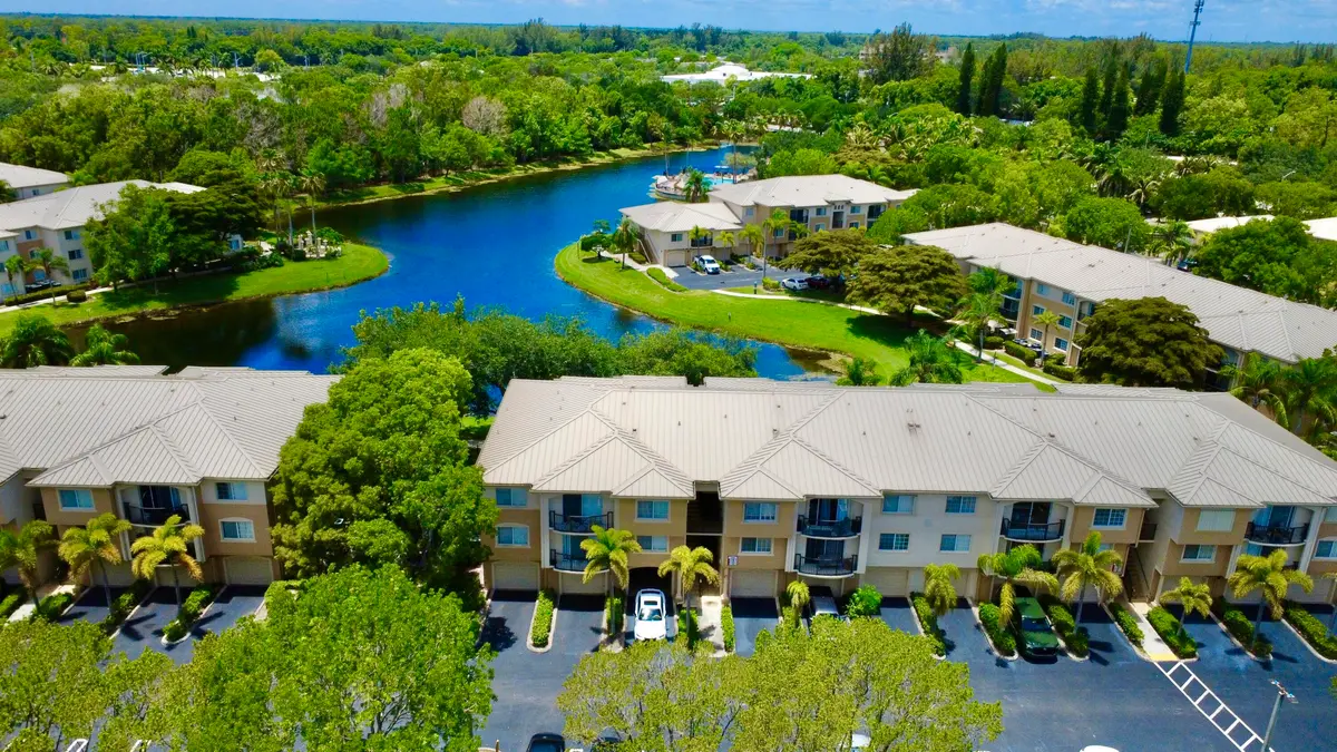 FRONT at 500 N Crestwood Ct Court 502, Royal Palm Beach