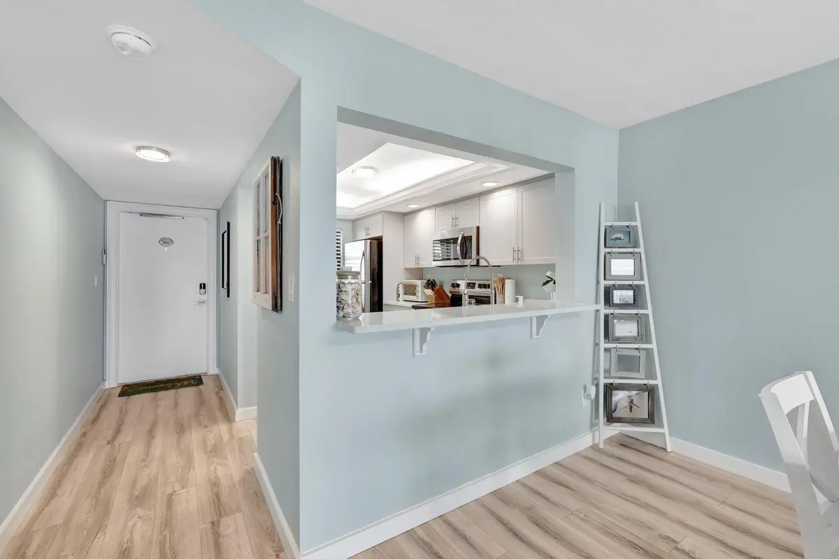 Entry Kitchen at 10310 S Ocean Drive 305, Jensen Beach