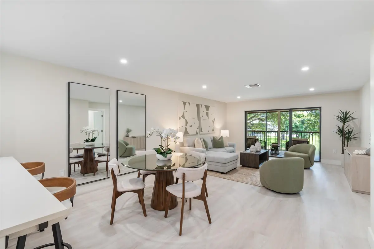 52F Stratford at 52 Stratford Lane F, Boynton Beach